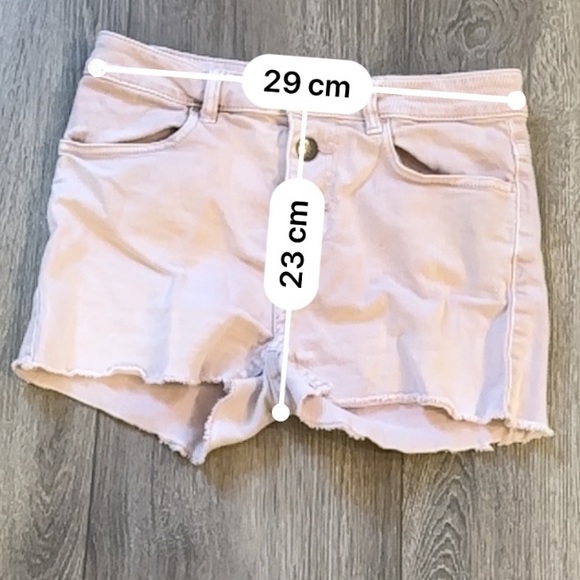 H&M girls 3 button pink shorts. Size: 12/13Y - Picture 5 of 6